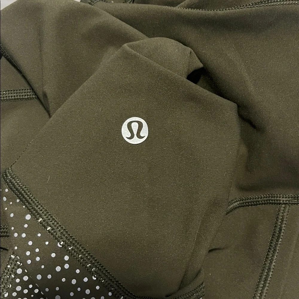 lululemon tights - Picture 3 of 4
